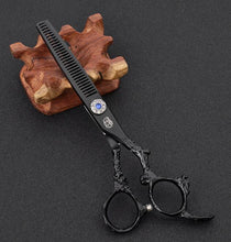 Load image into Gallery viewer, Hairdressing scissors
